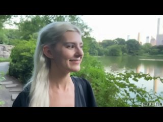 suck a stranger's cock in central park new york to let him fuck me and cum on my pretty face - eva elfie teen